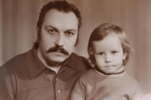 Максимов Ю.И. с сыном Алексеем. Академгородок-1976.